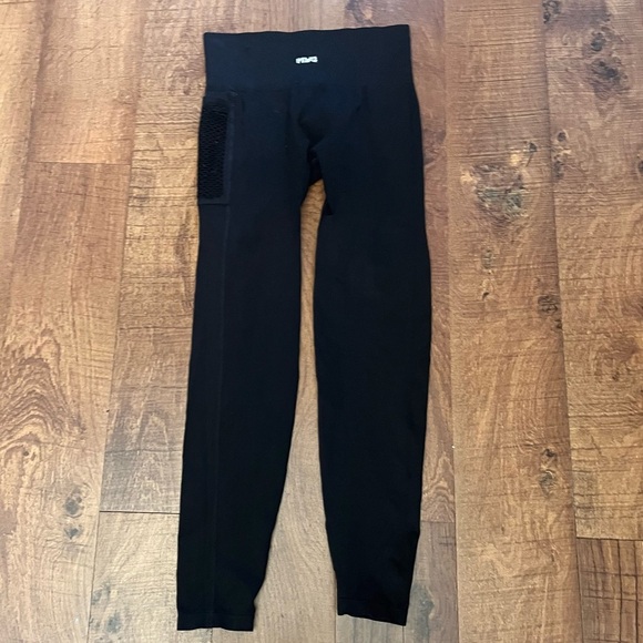 PINK by Victoria’s Secret cool & comfy ribbed black leggings Sz small - Picture 6 of 7